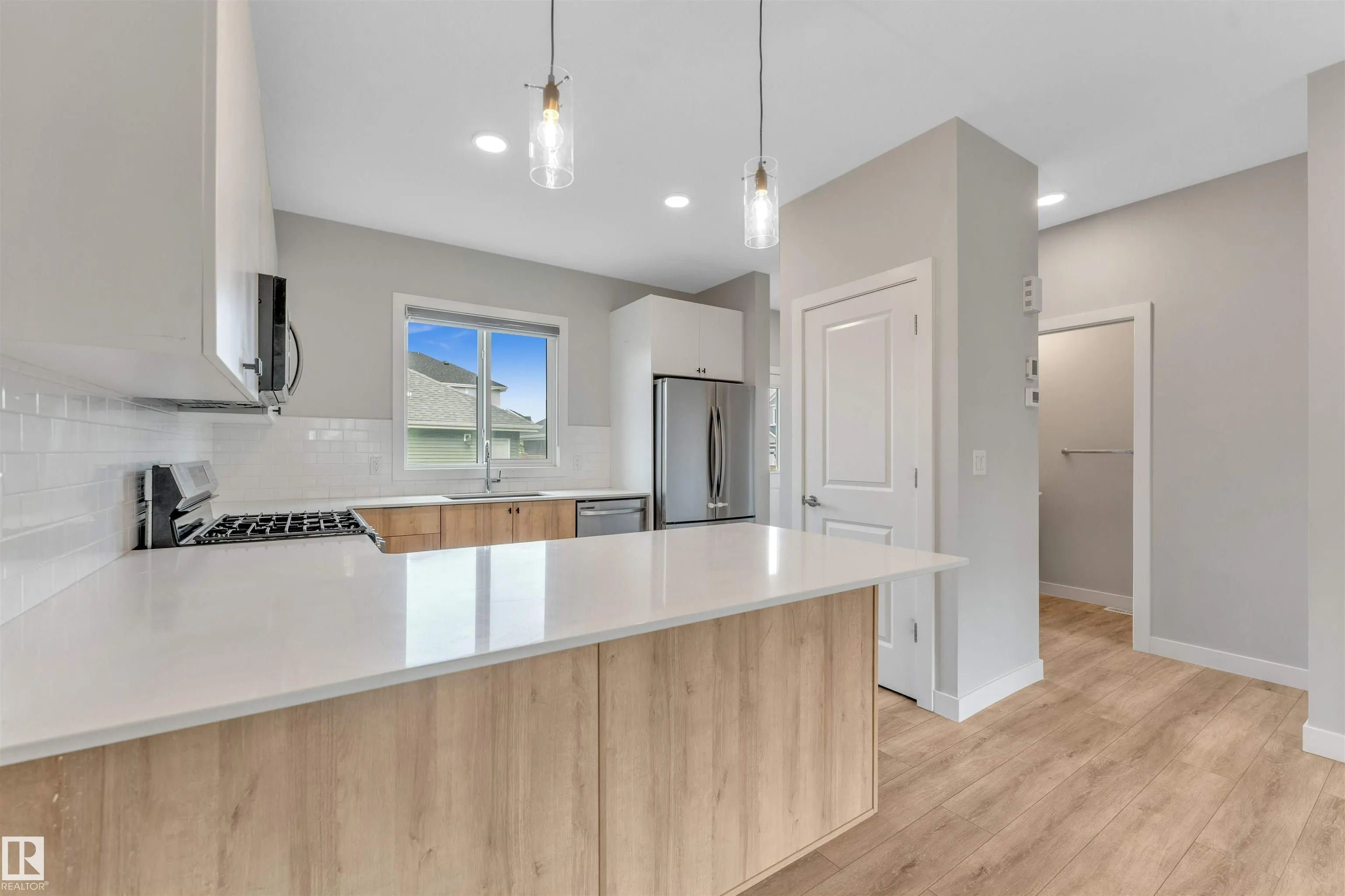 562 GLENRIDDING RAVINE Drive