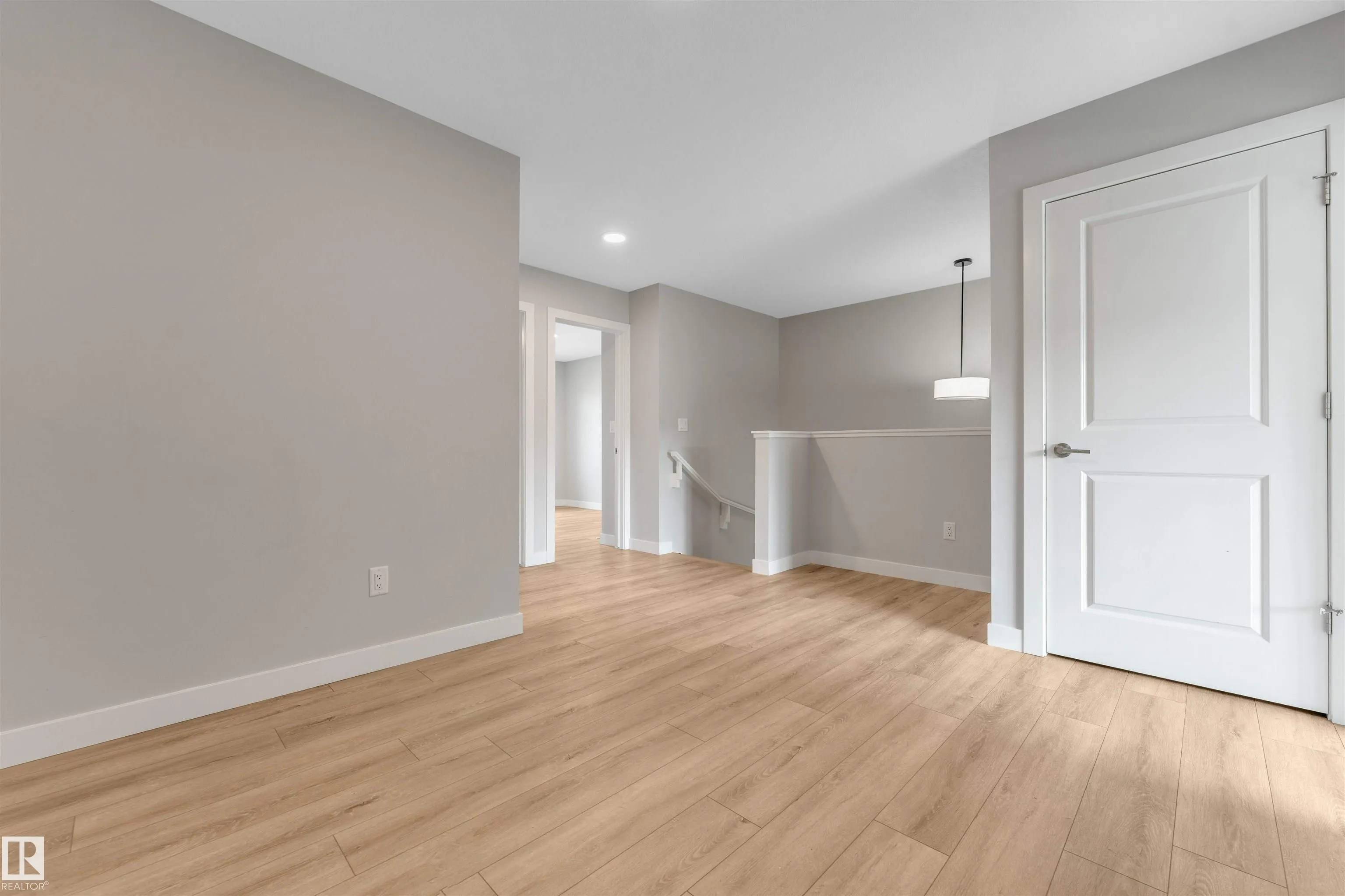 562 GLENRIDDING RAVINE Drive