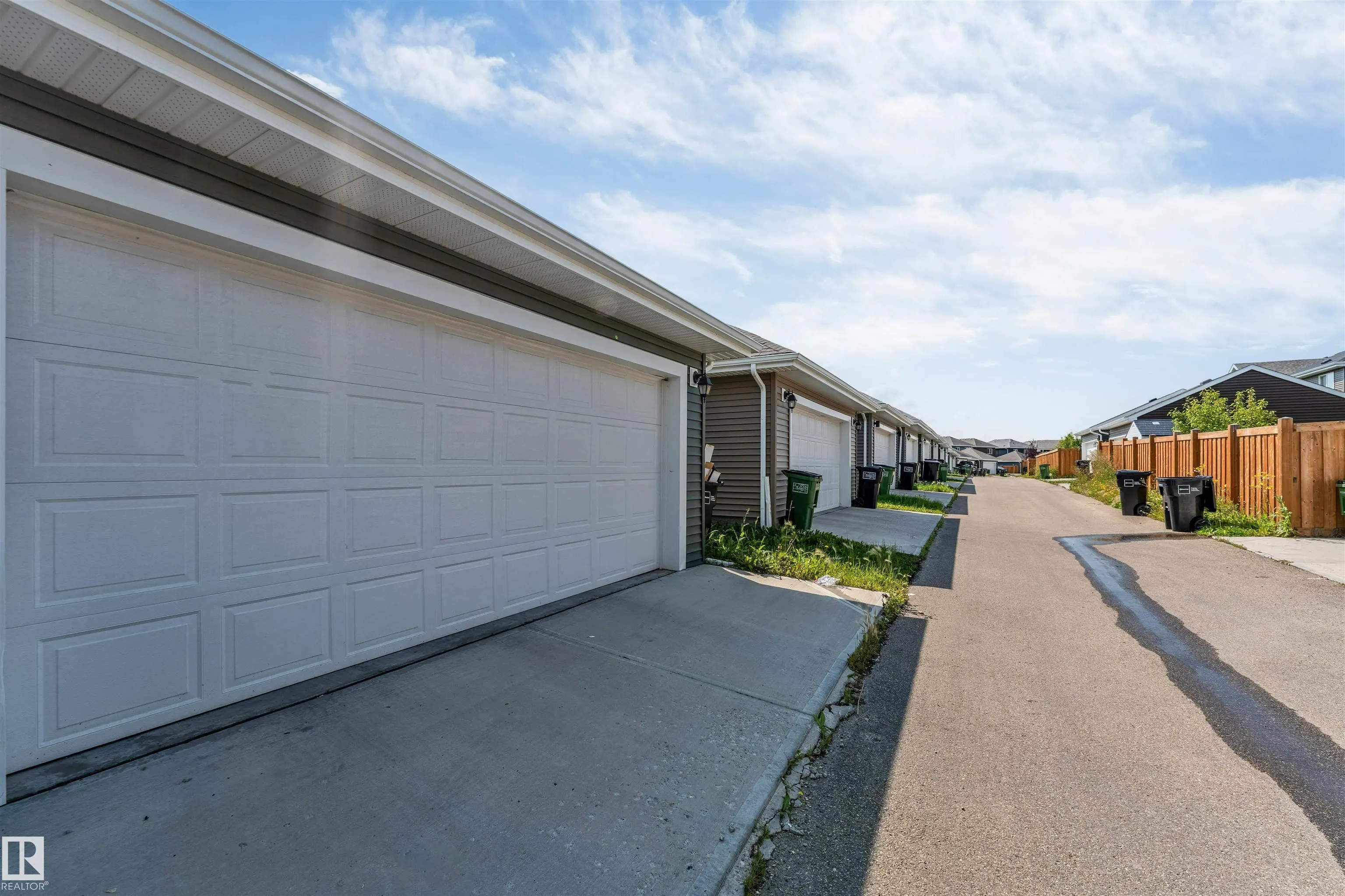 562 GLENRIDDING RAVINE Drive