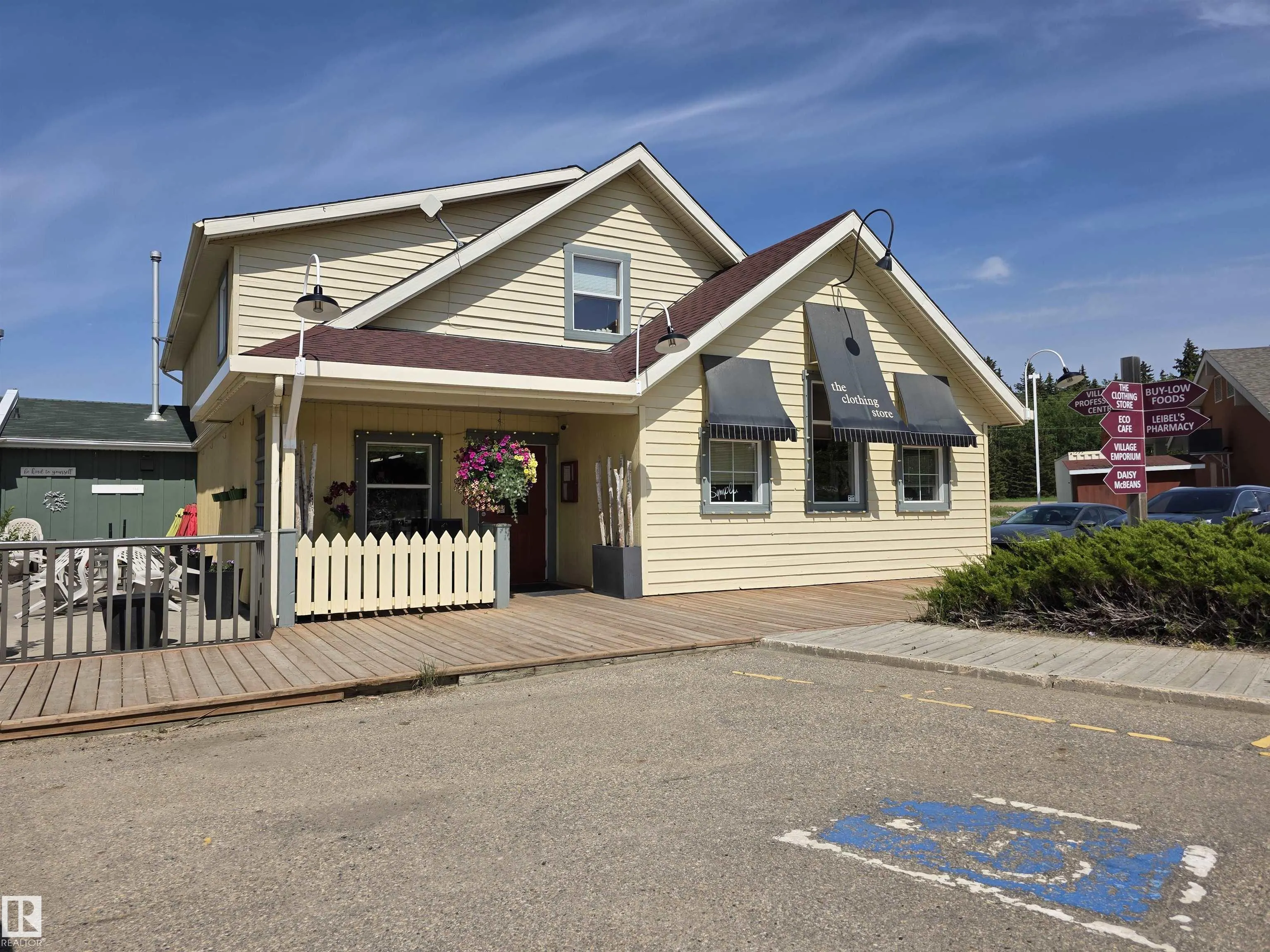 10035 hwy 13