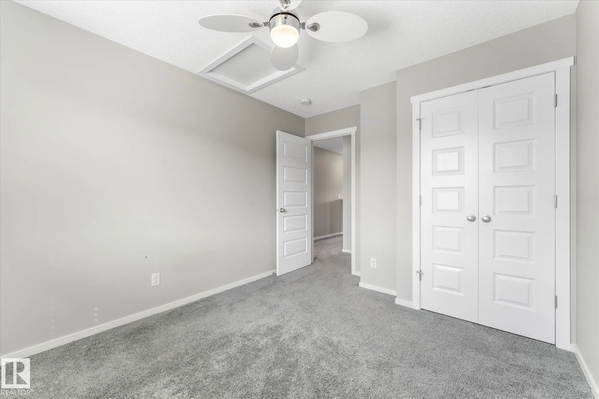 457 ORCHARDS Boulevard