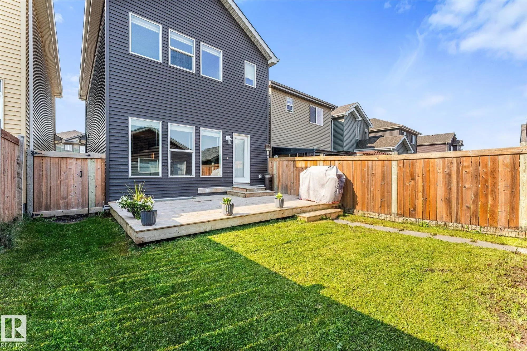 457 ORCHARDS Boulevard