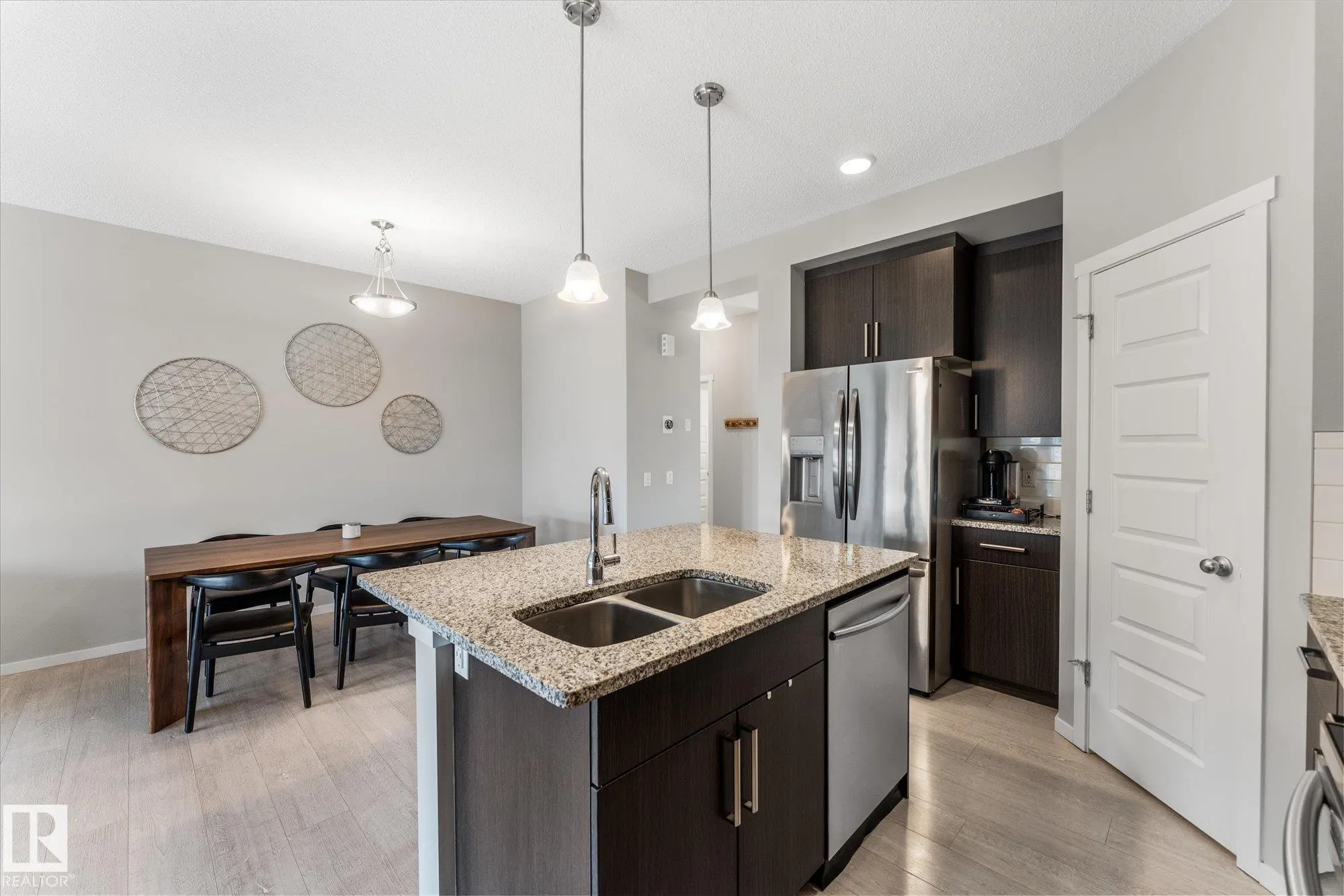 457 ORCHARDS Boulevard