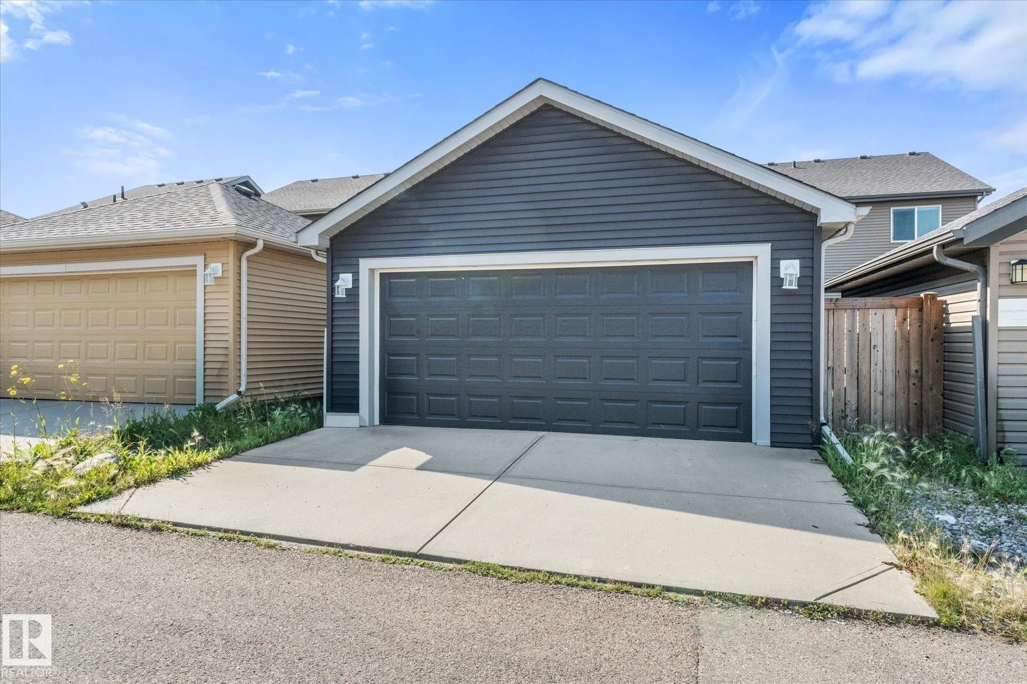 457 ORCHARDS Boulevard