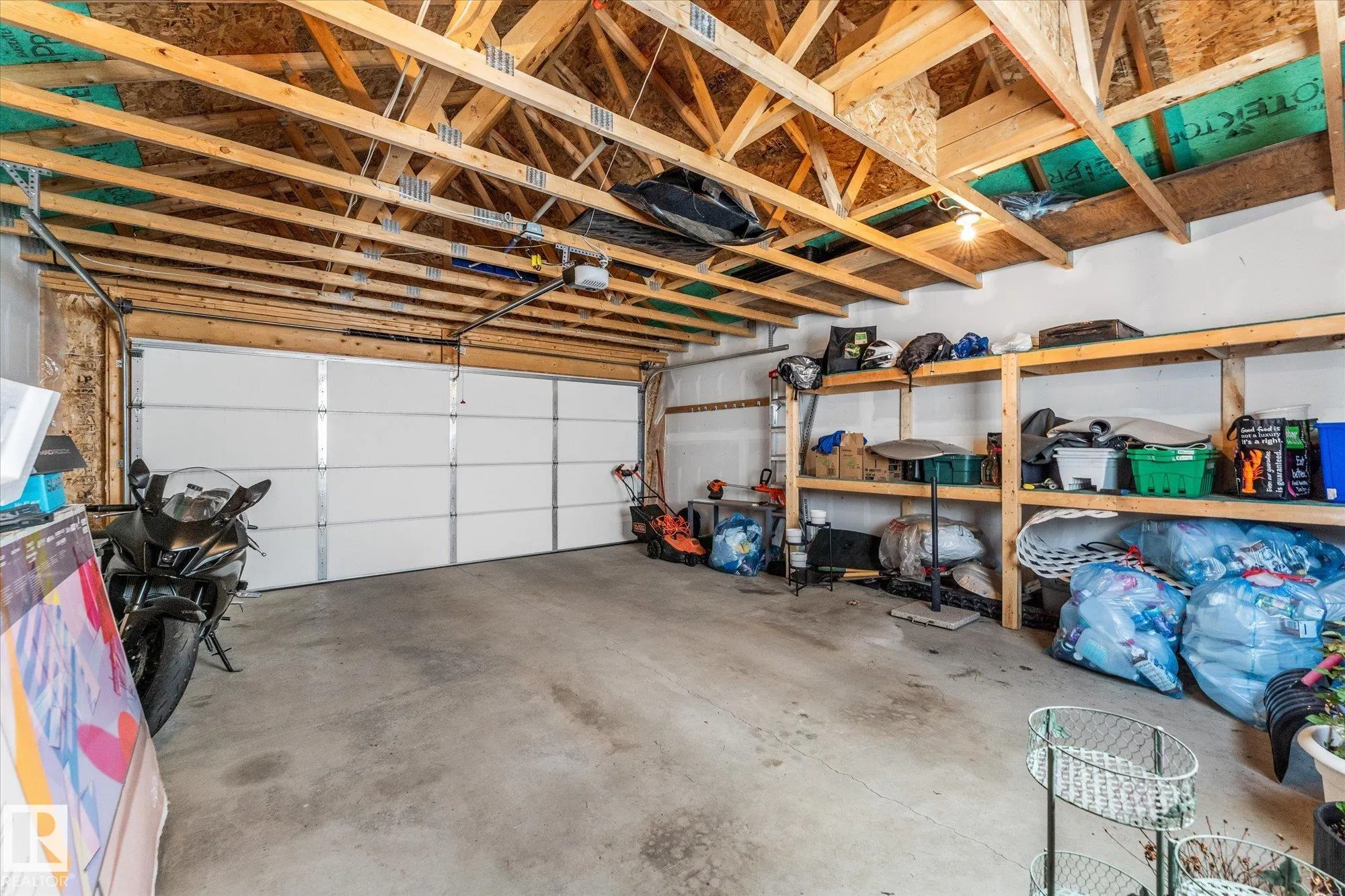 457 ORCHARDS Boulevard