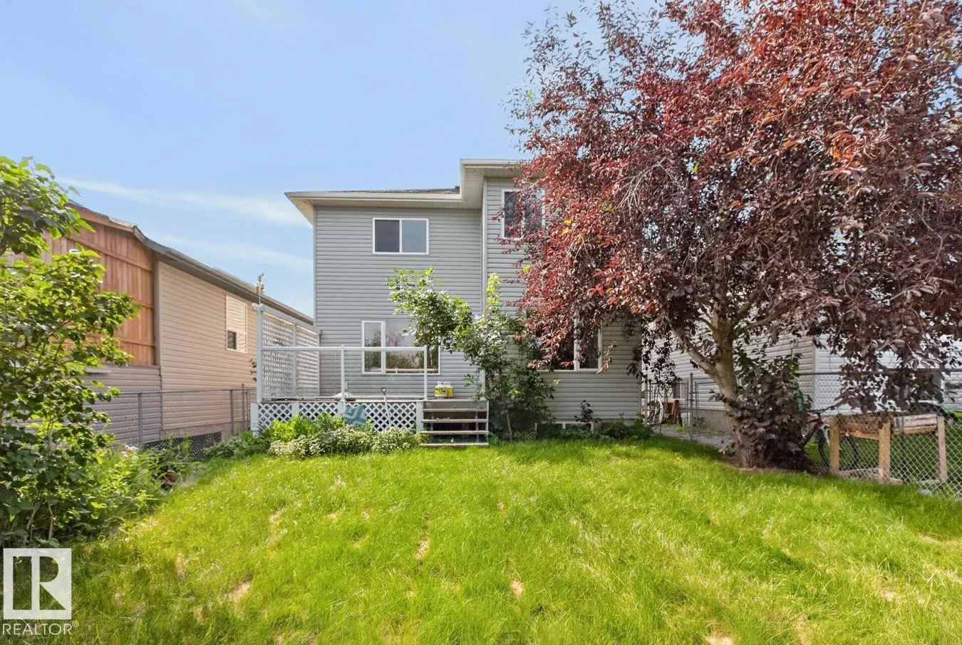 18 CASCADE Crescent