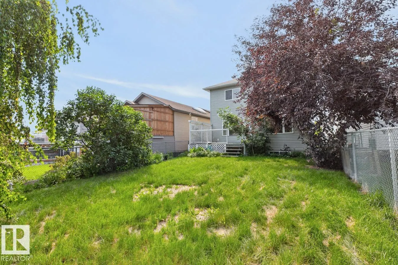 18 CASCADE Crescent