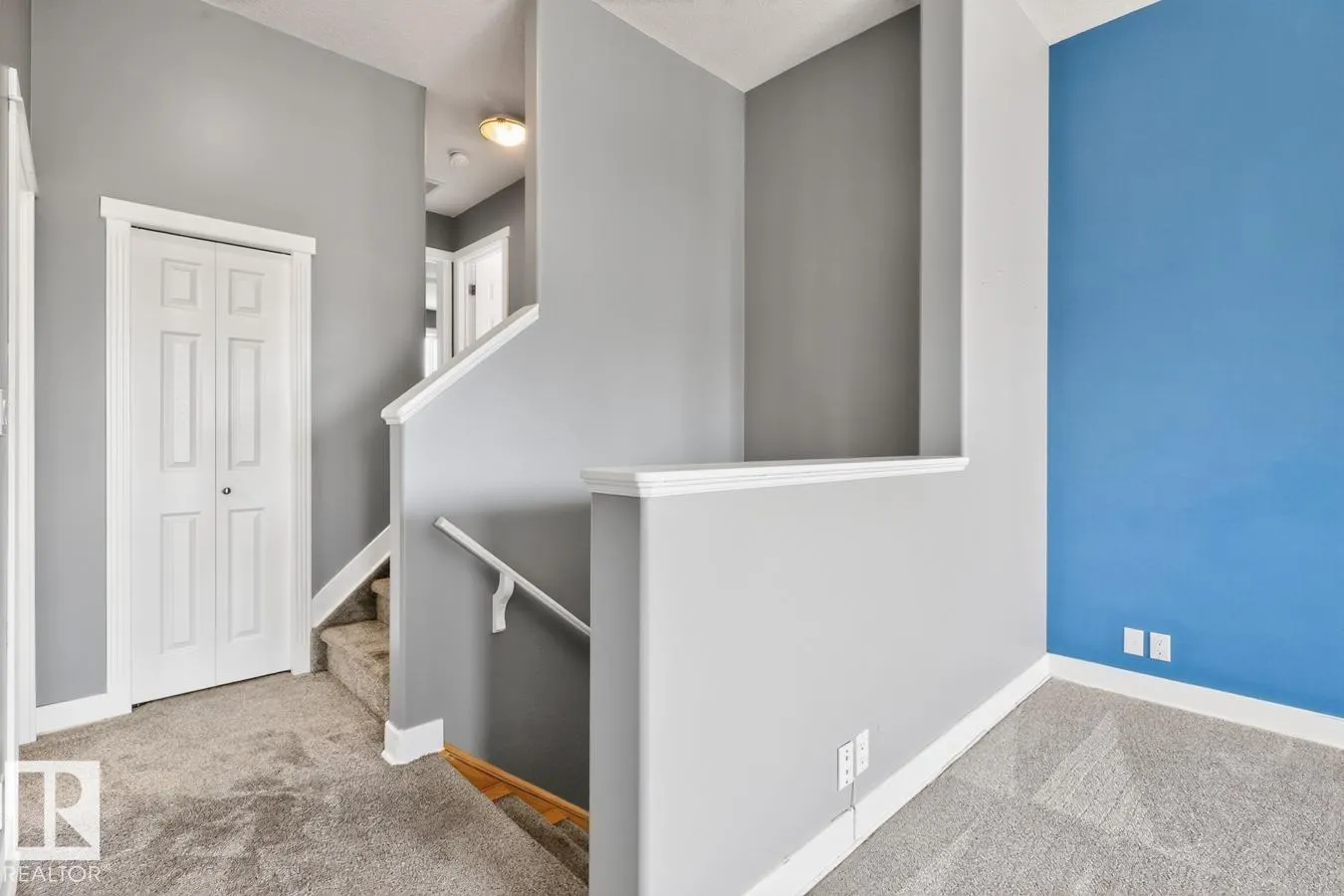 18 CASCADE Crescent