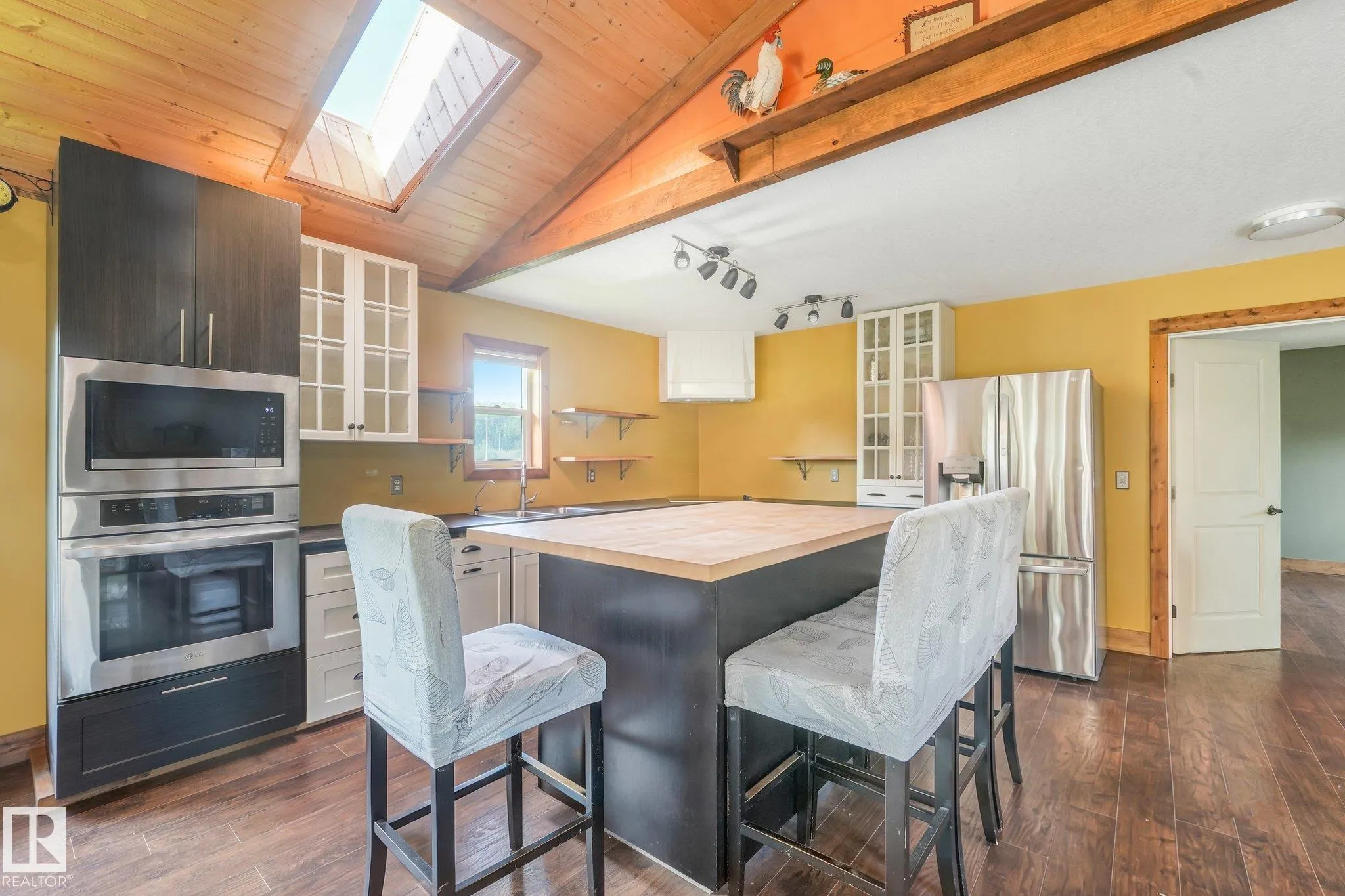 6132 HGHWAY 16