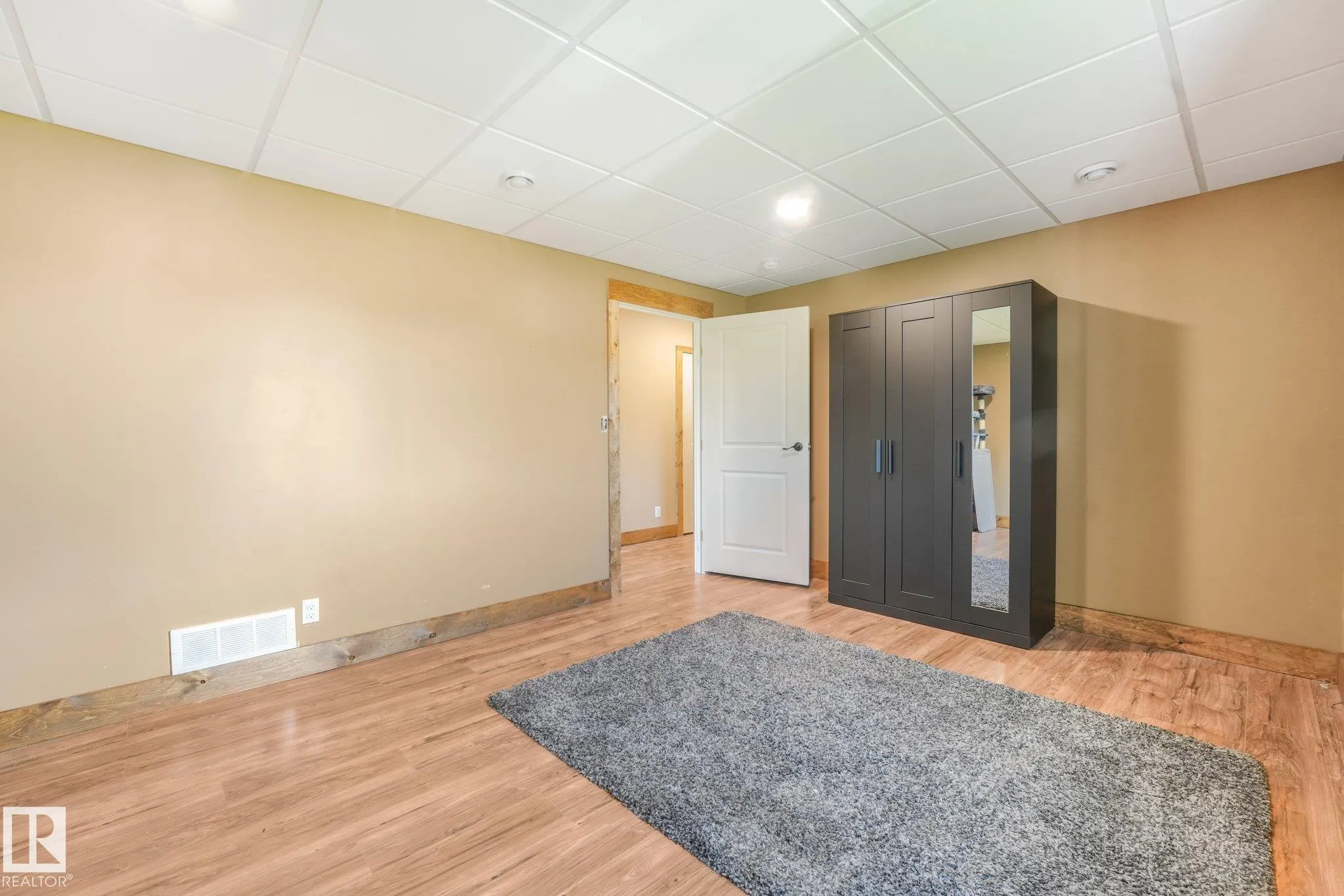 6132 HGHWAY 16