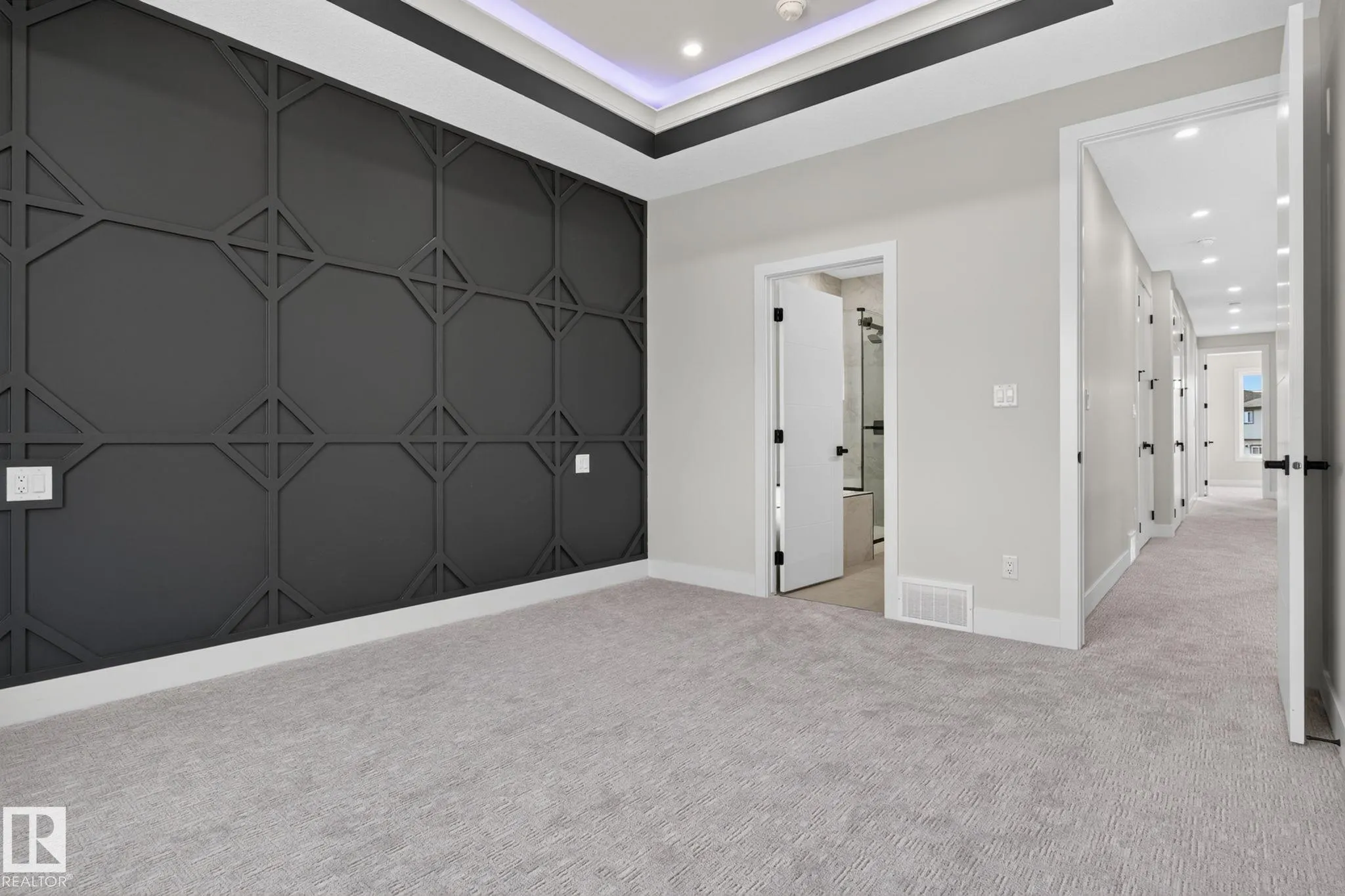 4272 Charles Close
