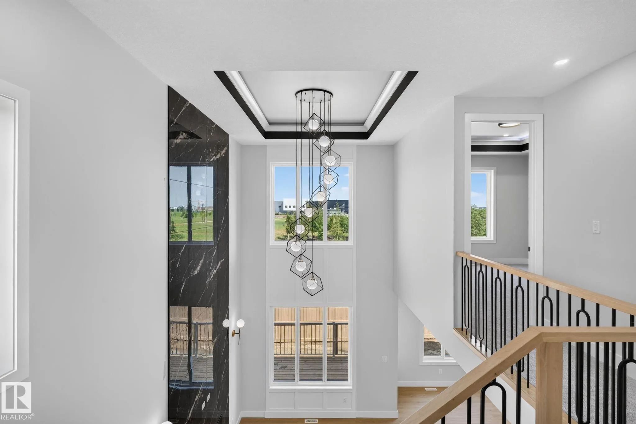 4272 Charles Close