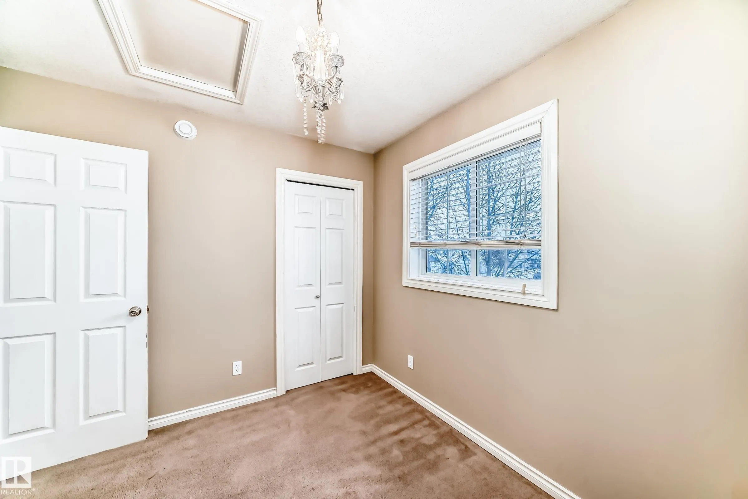 150 EDWARDS Drive