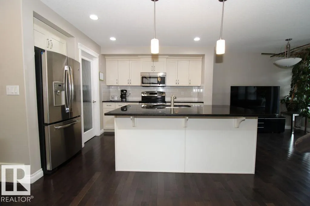 3048 HARVEY Crescent