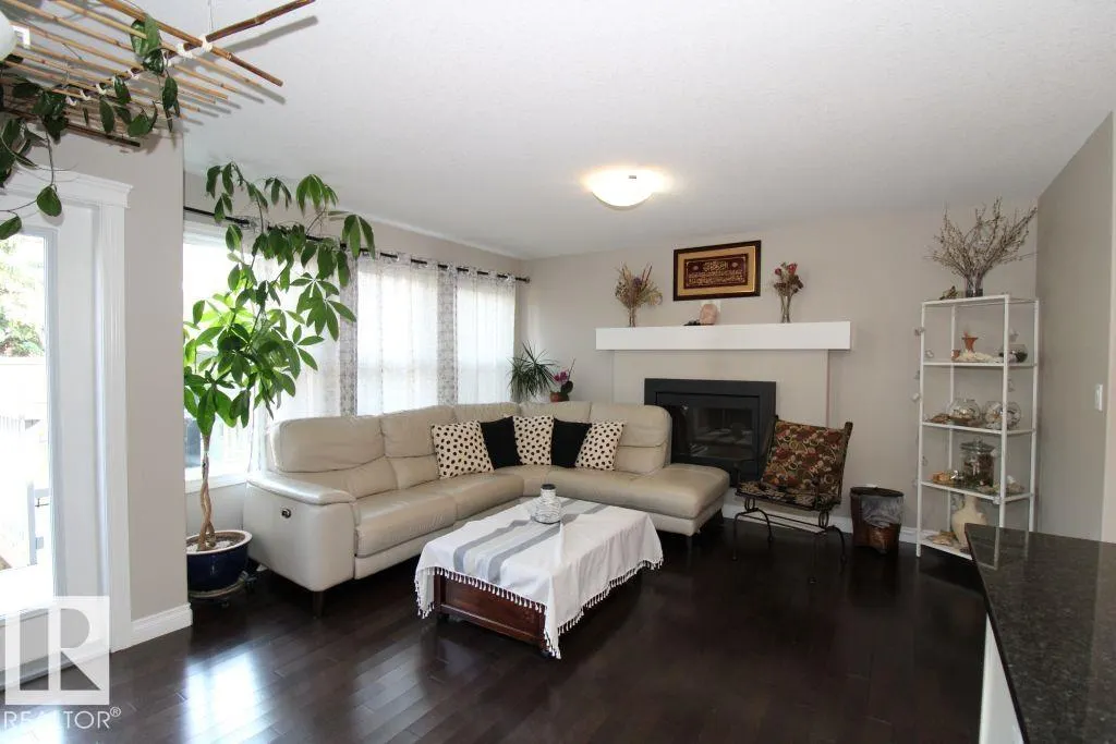 3048 HARVEY Crescent