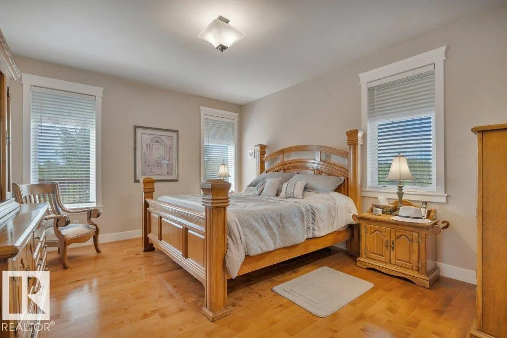 10043 TWP ROAD 452