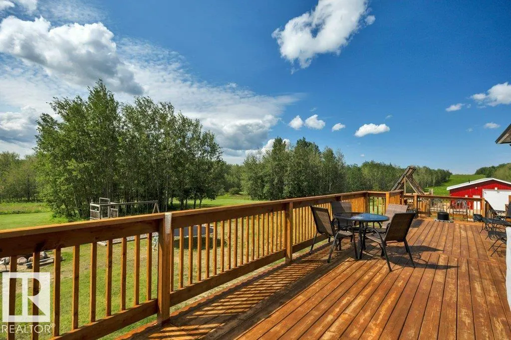 10043 TWP ROAD 452