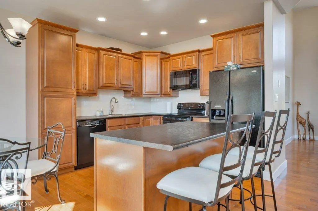 10043 TWP ROAD 452