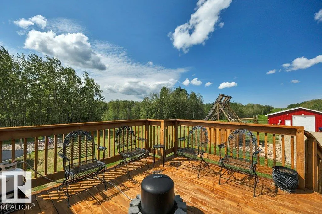 10043 TWP ROAD 452