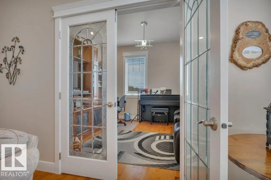10043 TWP ROAD 452