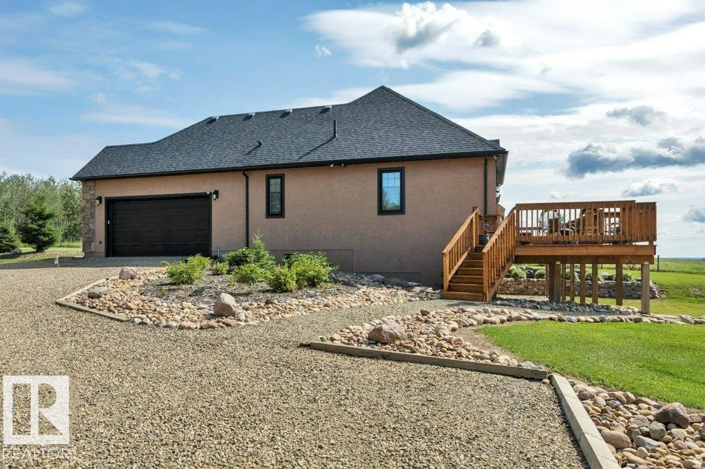 10043 TWP ROAD 452