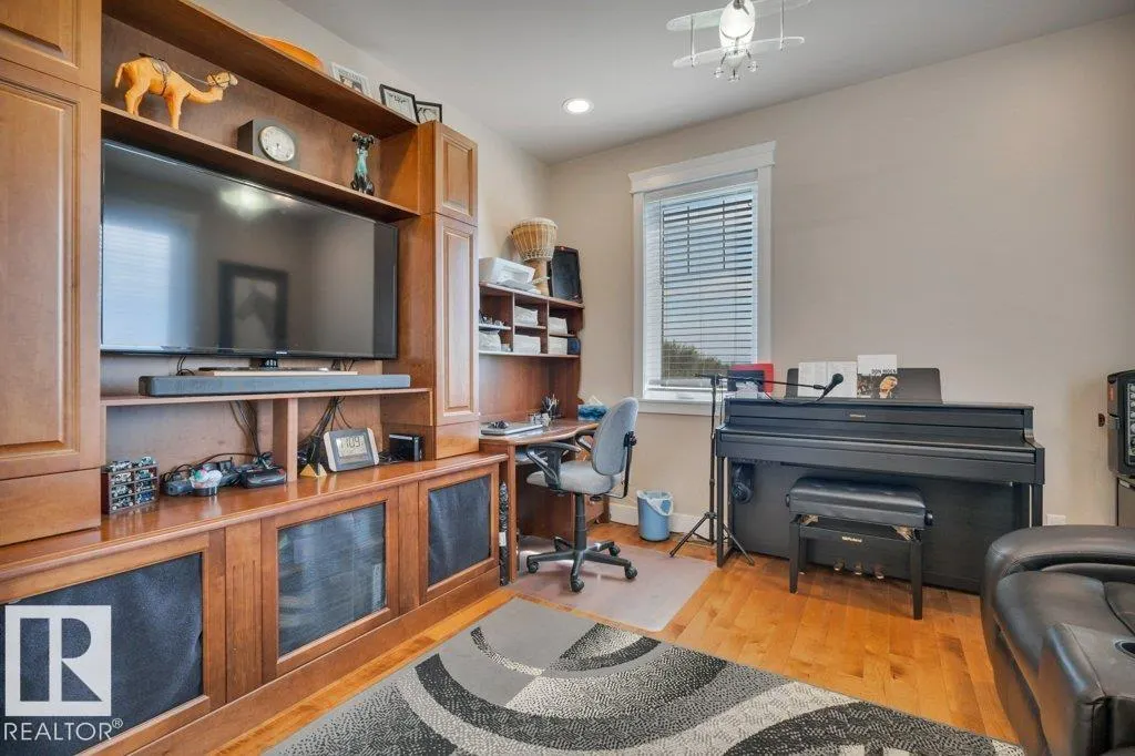 10043 TWP ROAD 452