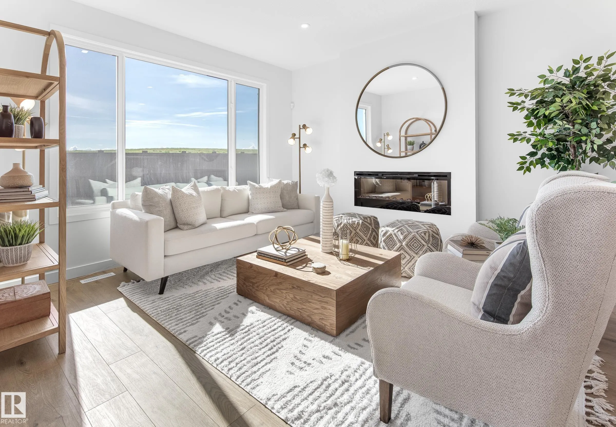 1424 CRISTALL Place