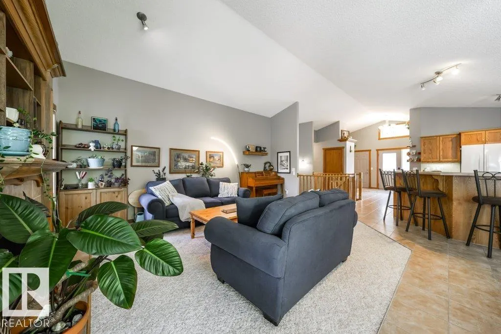 23211 TWP ROAD 520