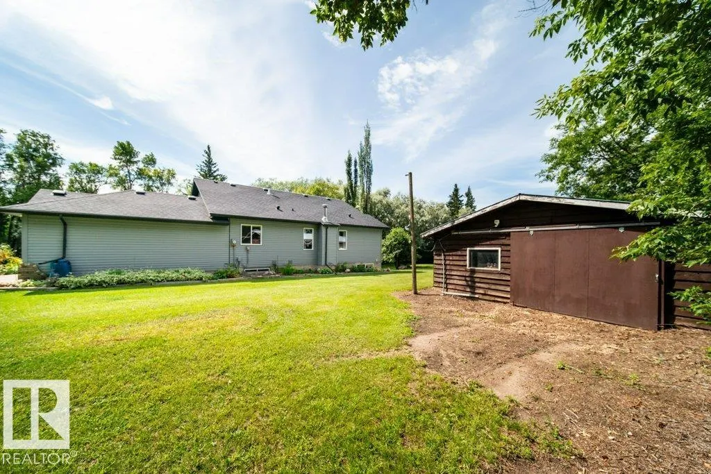 23211 TWP ROAD 520
