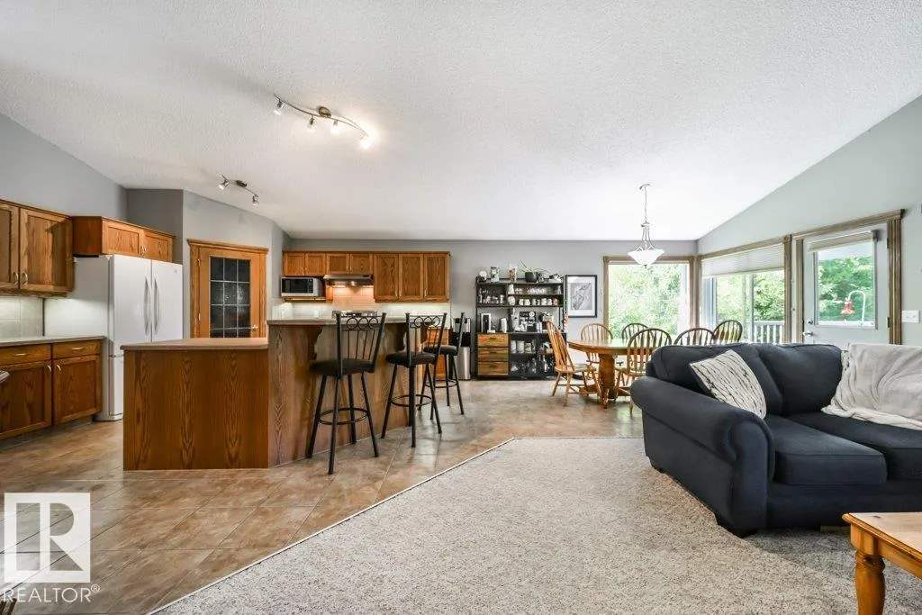23211 TWP ROAD 520