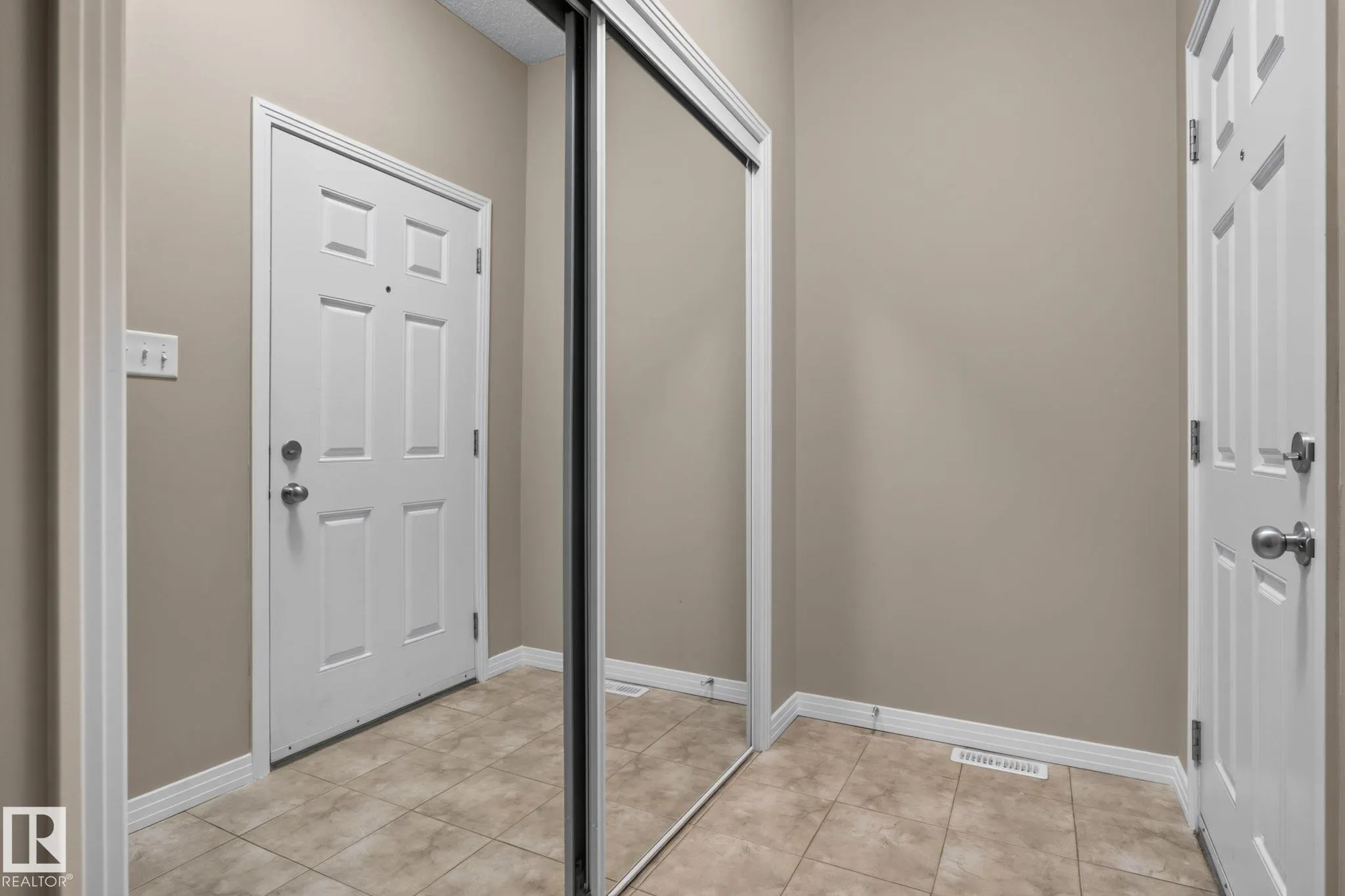 3536 CLAXTON Crescent