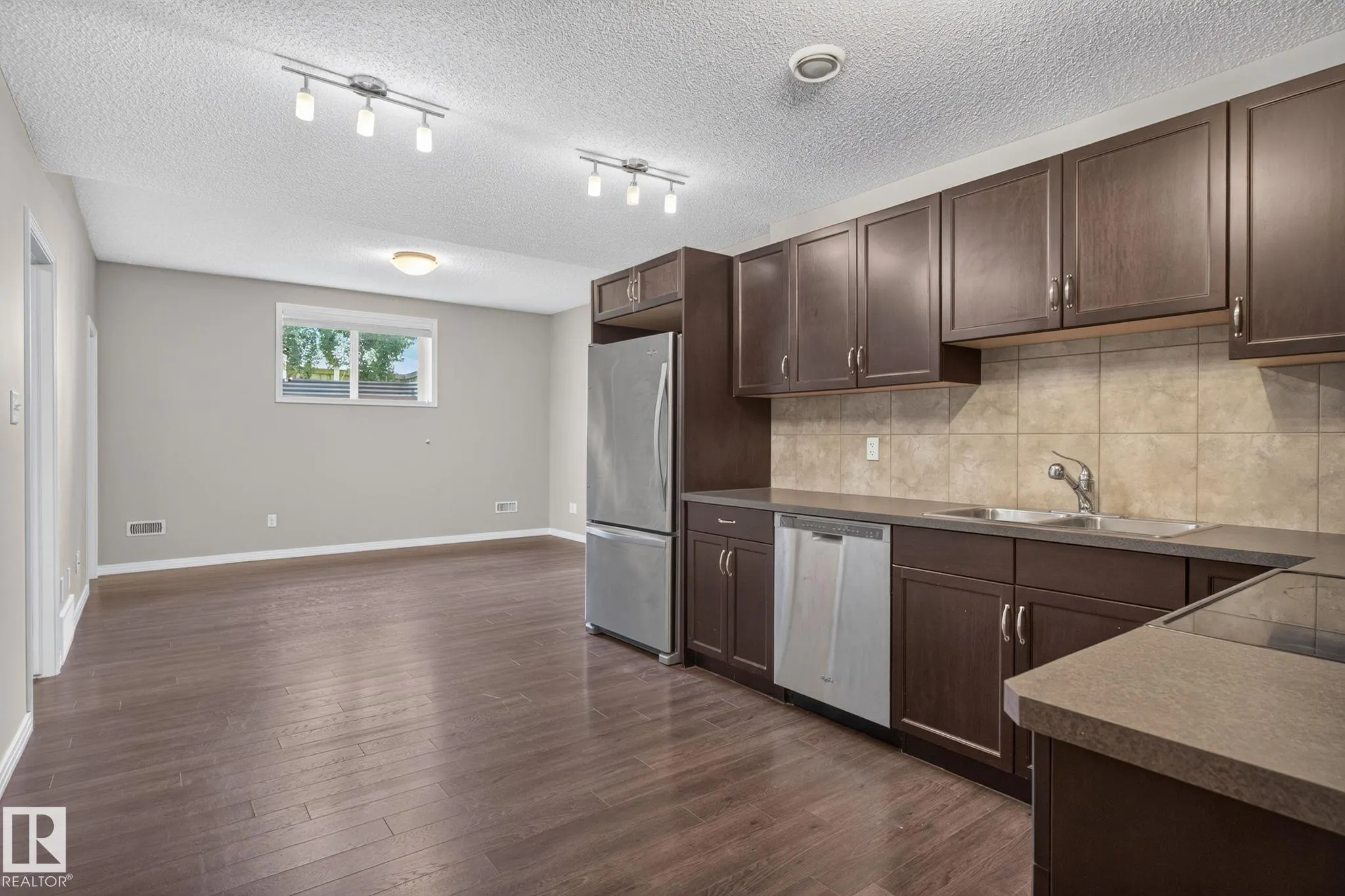 3536 CLAXTON Crescent