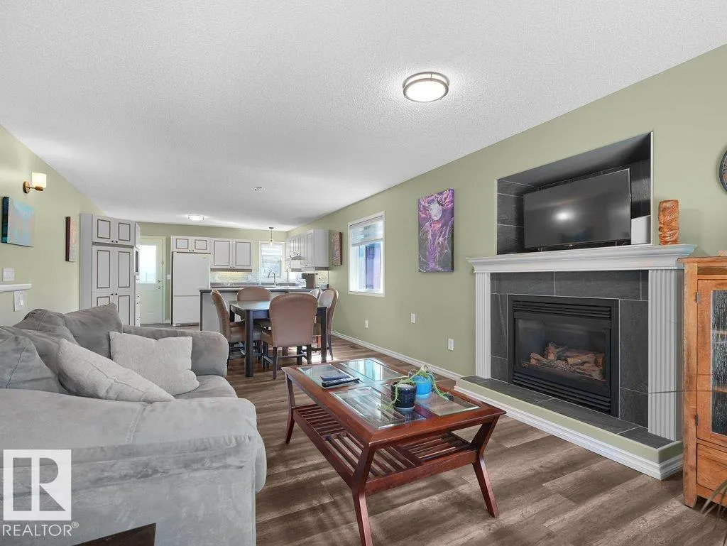 204 WESTMEWS Drive