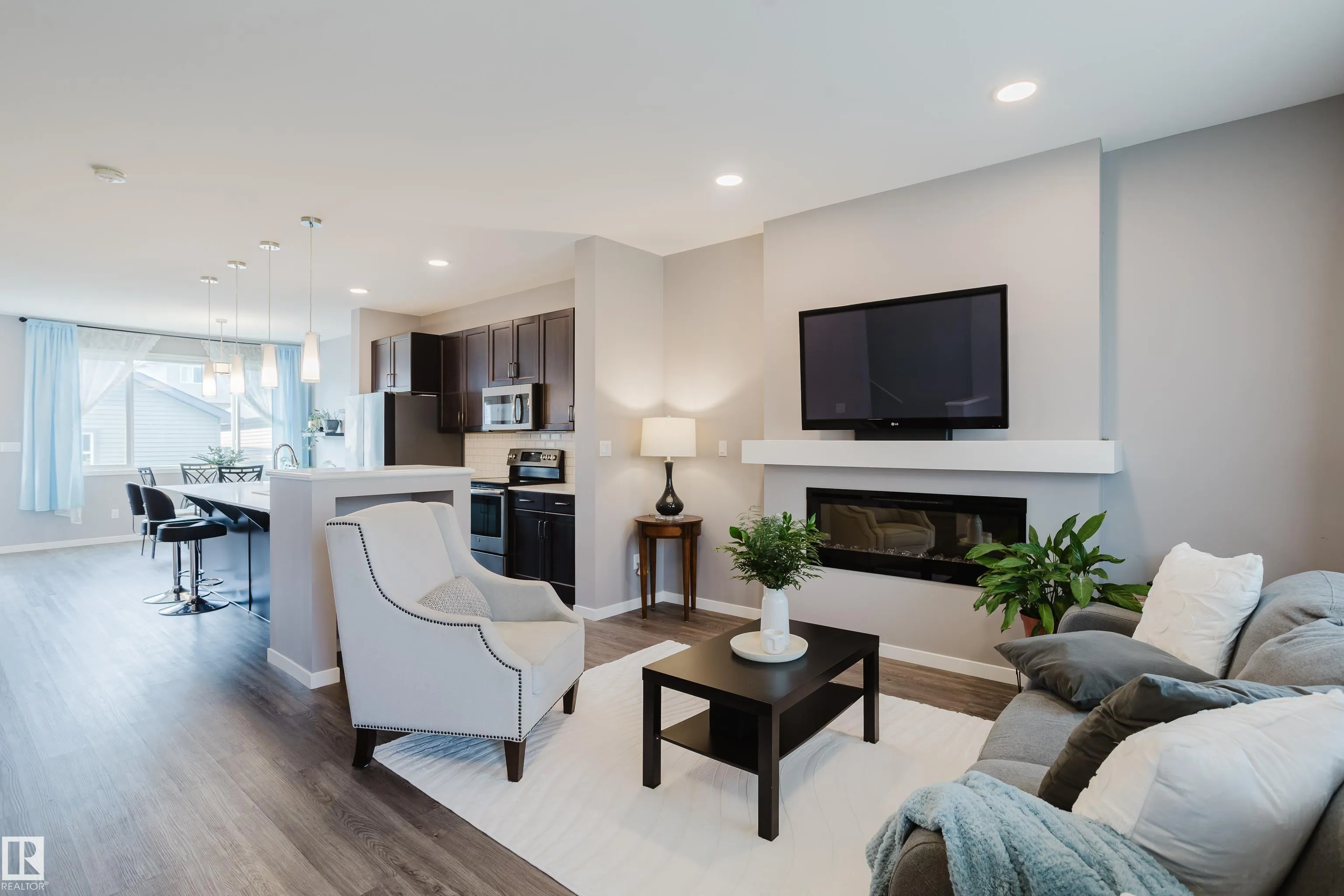 4331 COOKE Lane