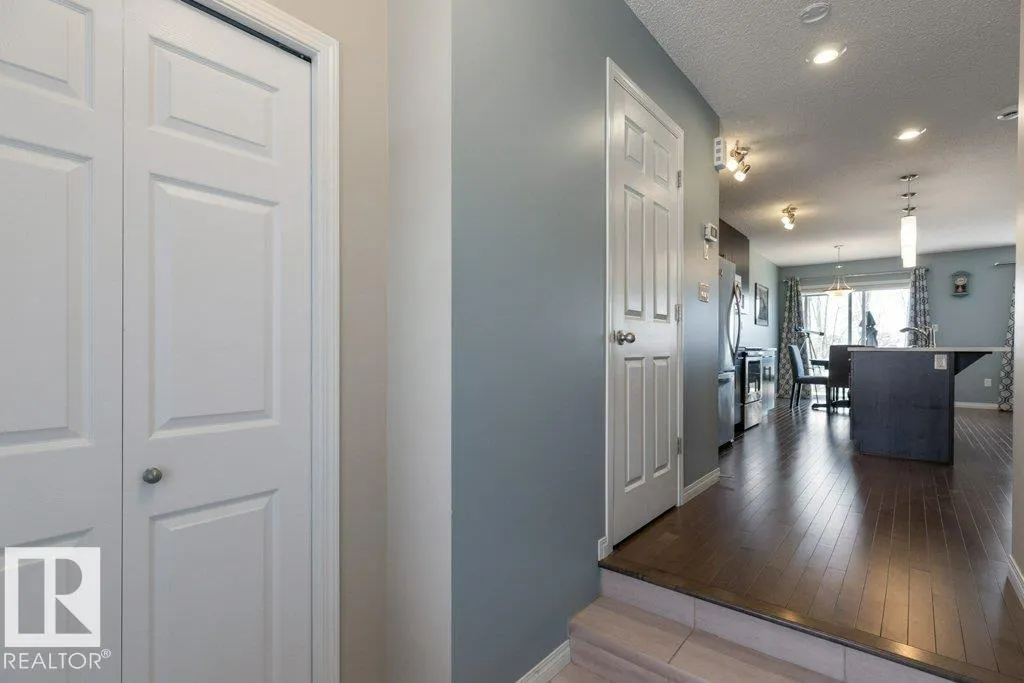 3119 CARPENTER LANDING Landing