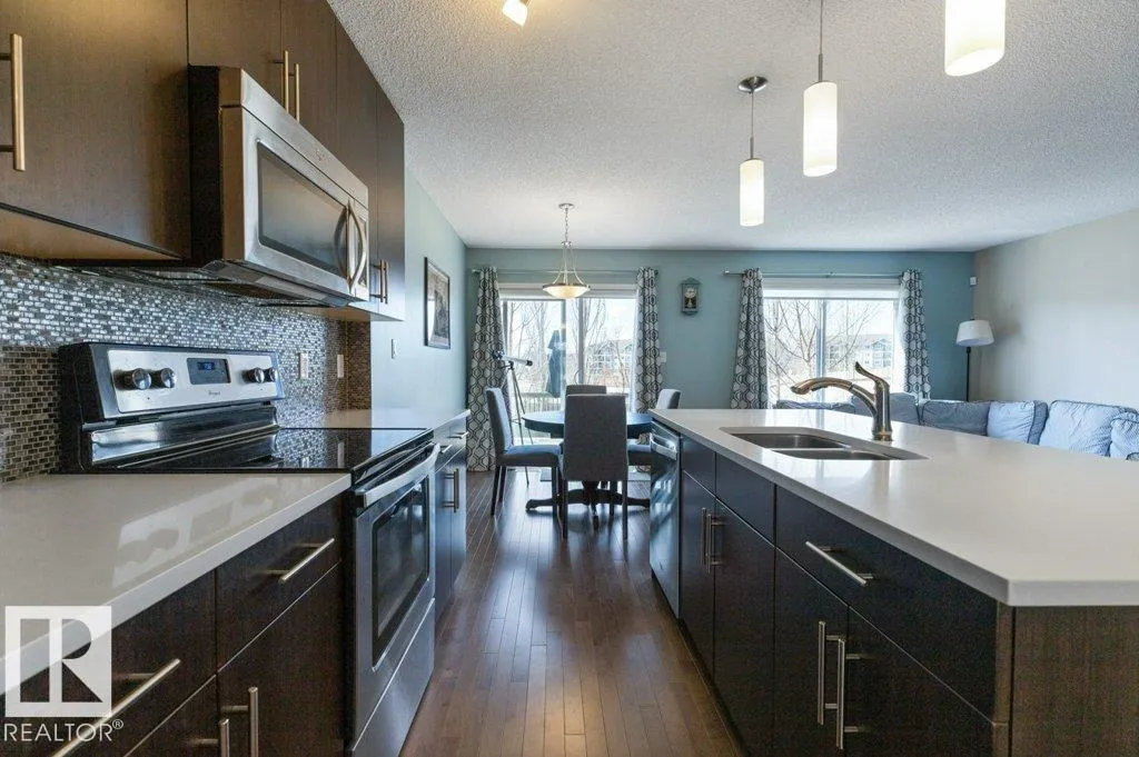 3119 CARPENTER LANDING Landing