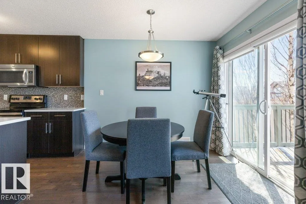 3119 CARPENTER LANDING Landing
