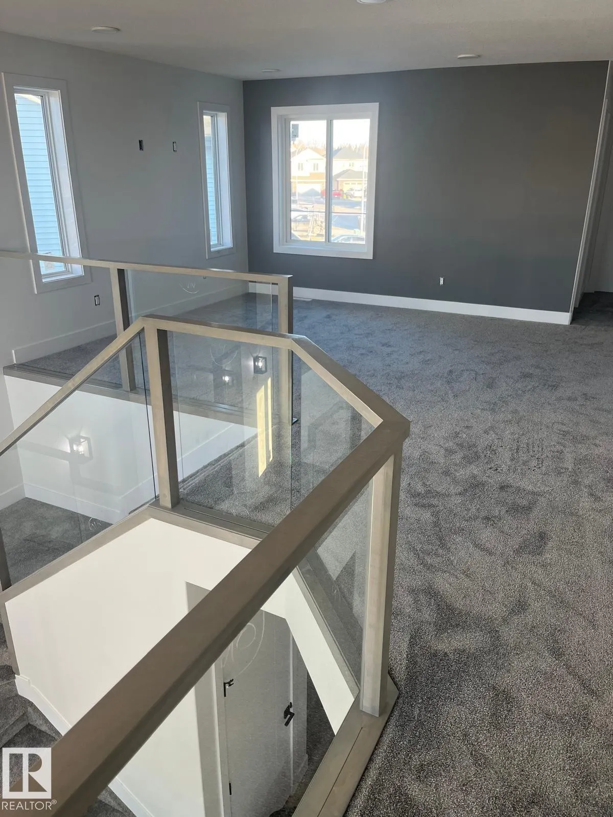 2 Southbridge Court