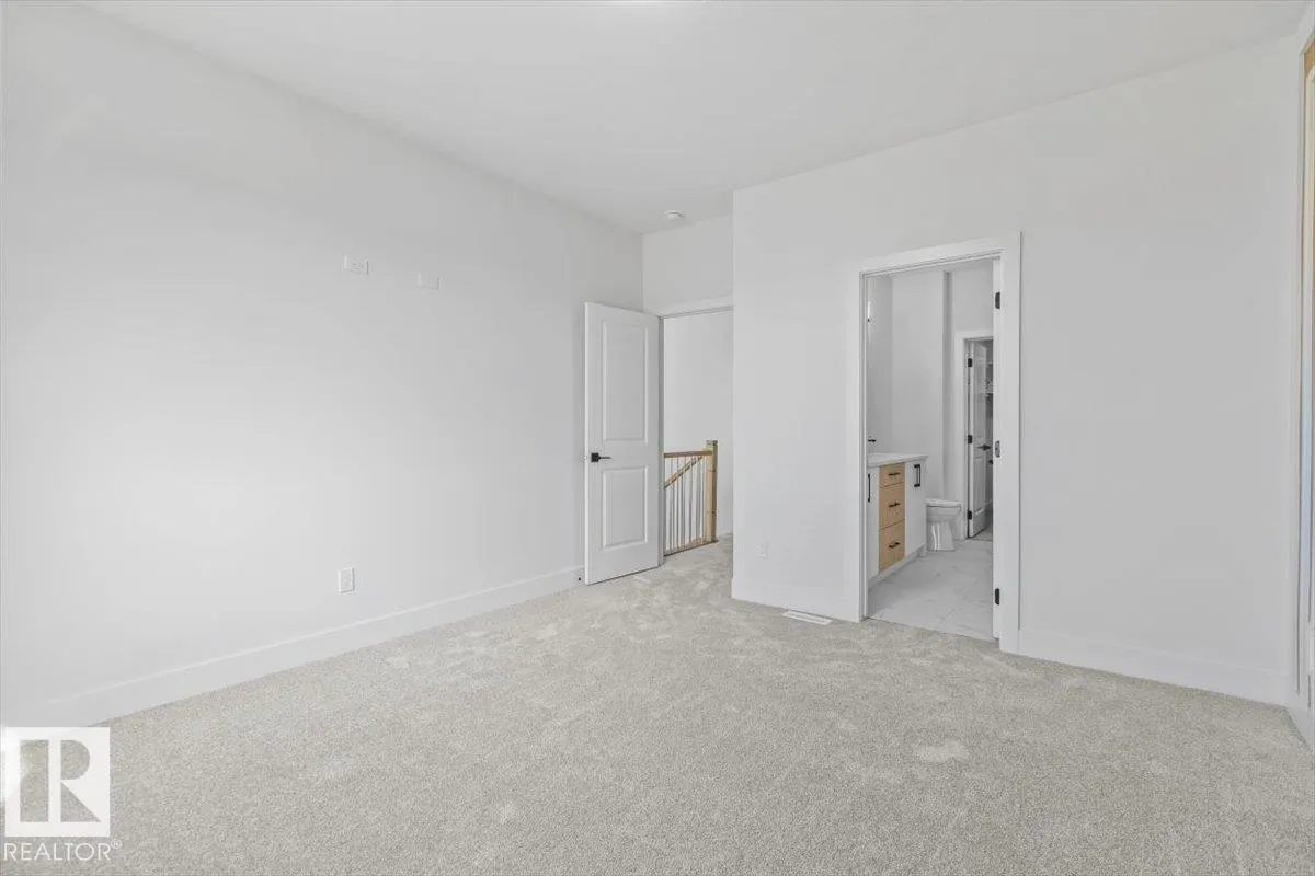 25 Foxtail Road