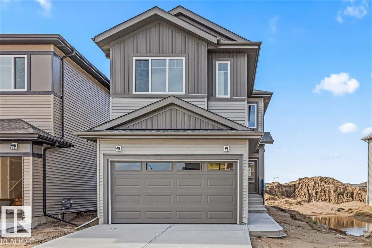 25 Foxtail Road