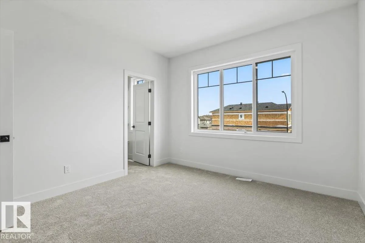 25 Foxtail Road
