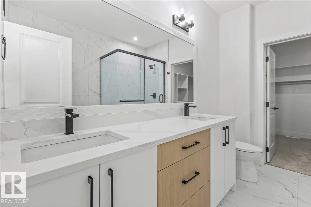 25 Foxtail Road