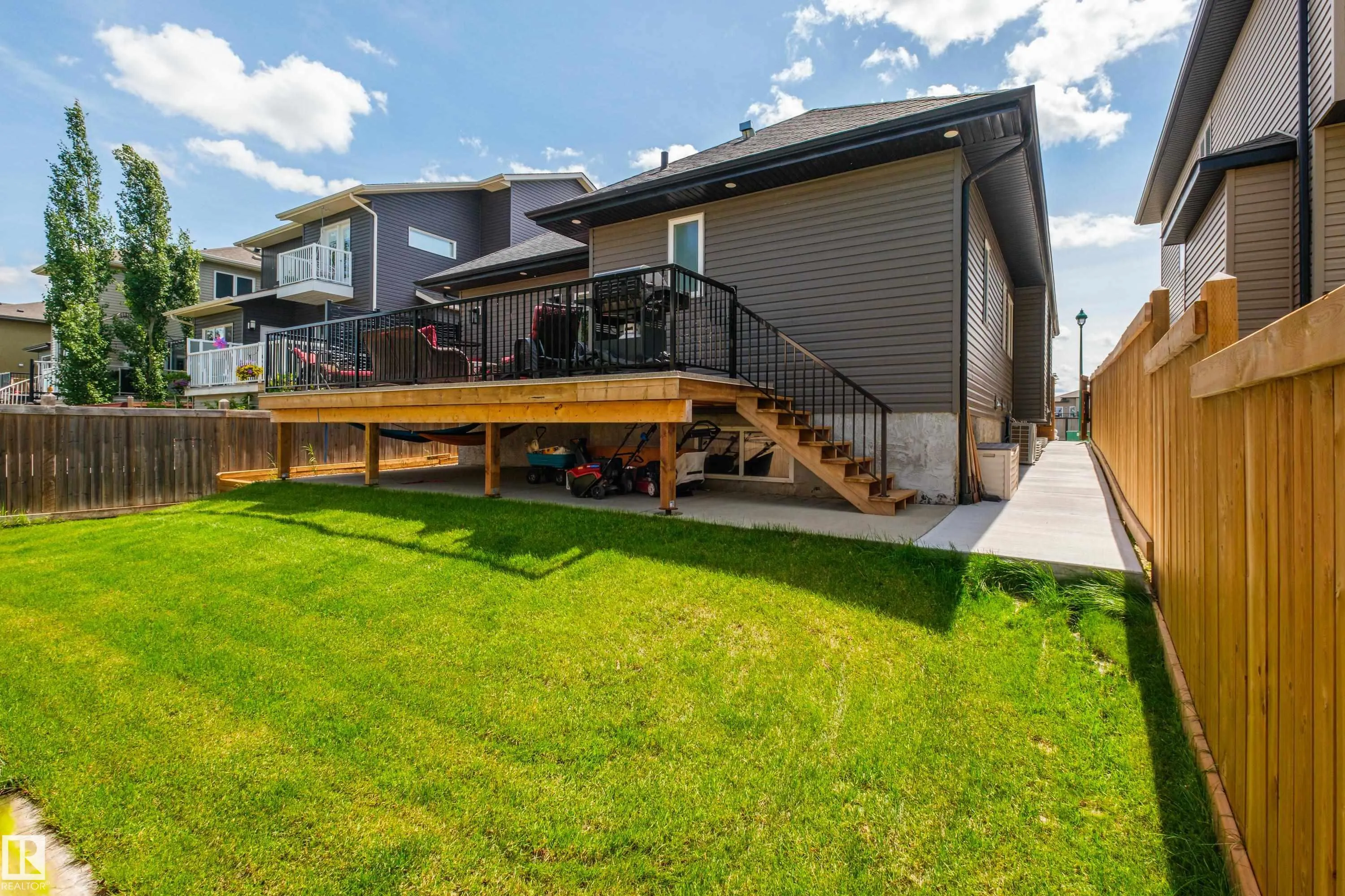 18 Lakevista Point(e)