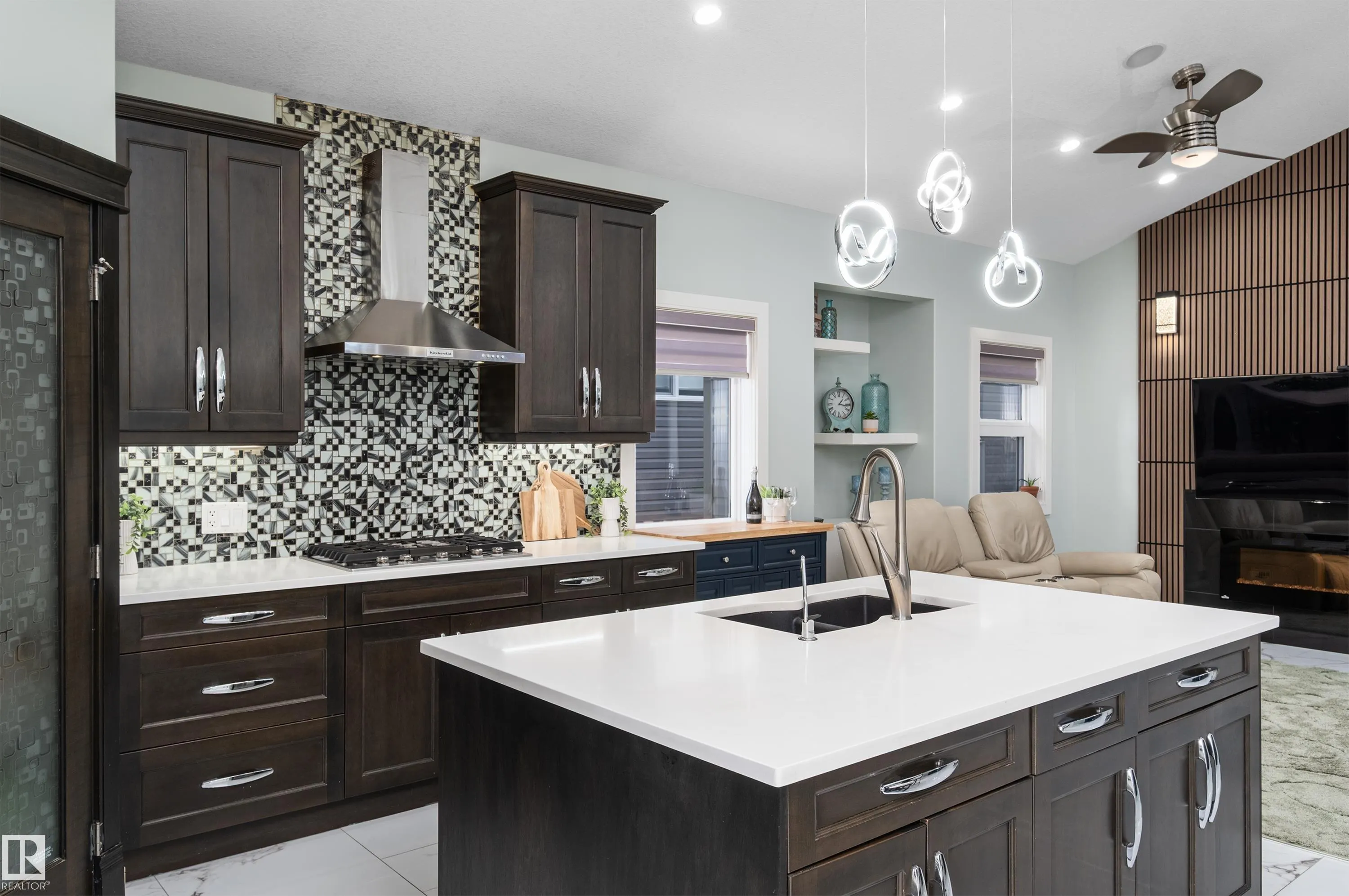 18 Lakevista Point(e)