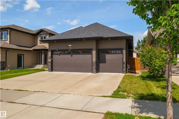 18 Lakevista Point(e)