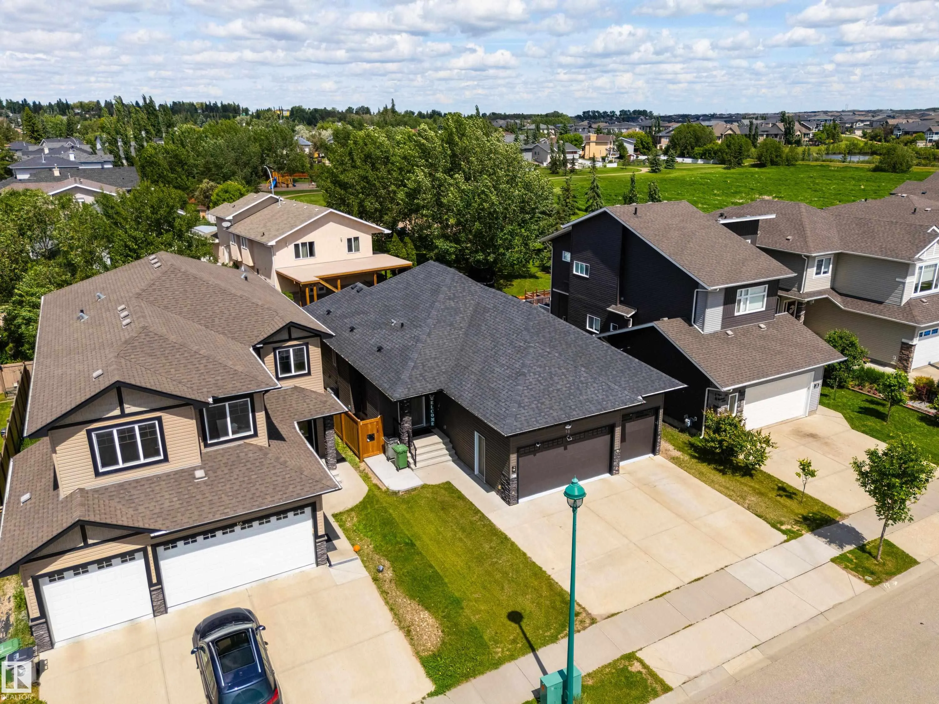 18 Lakevista Point(e)