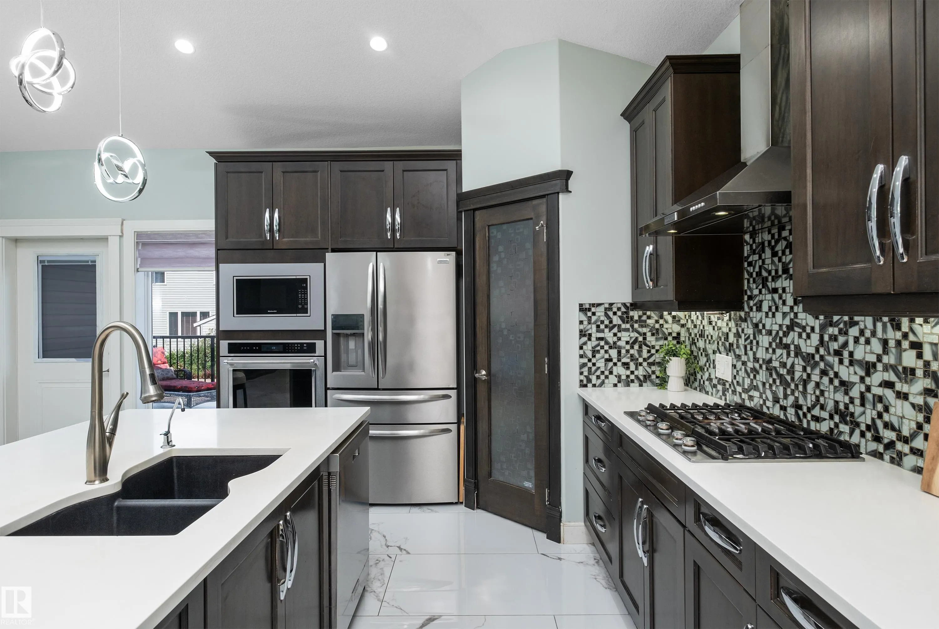18 Lakevista Point(e)