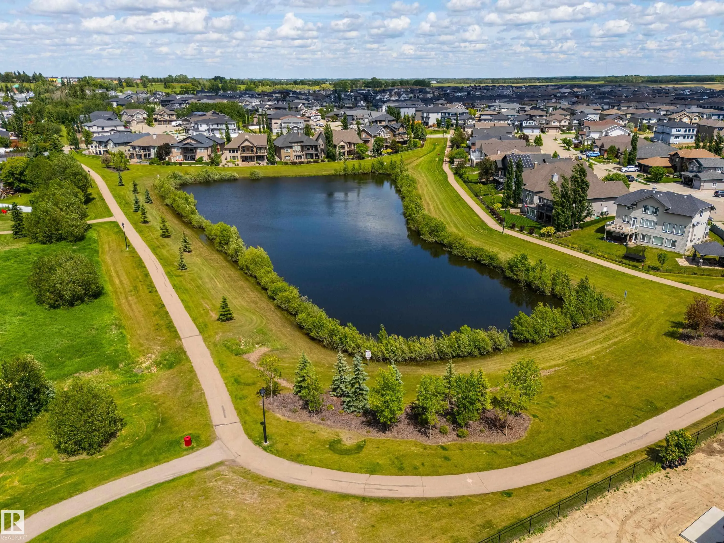 18 Lakevista Point(e)