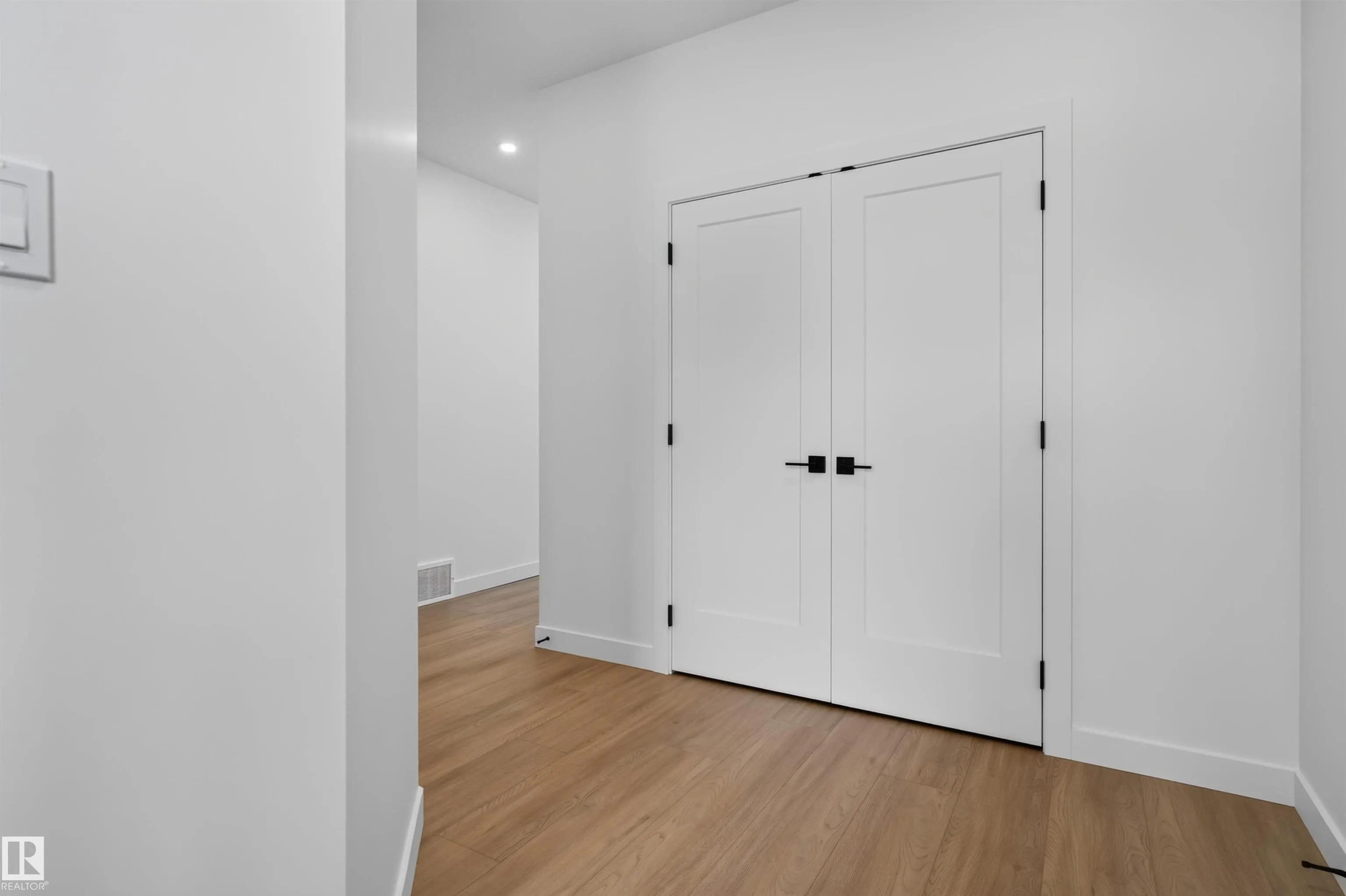 5130 CAWSEY Bend