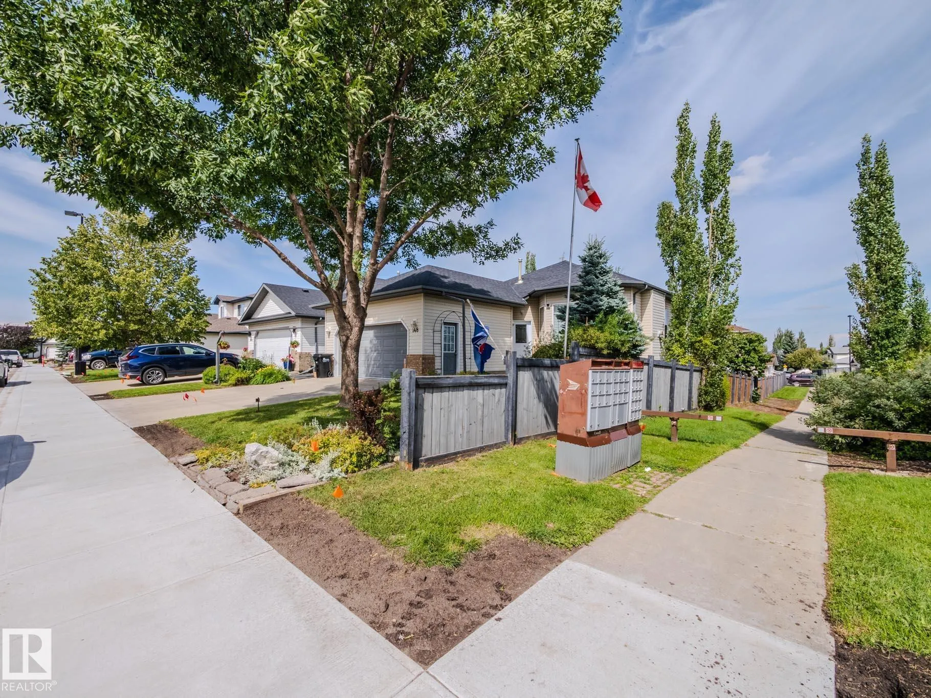 148 FORREST Drive